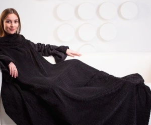 Плед с рукавами